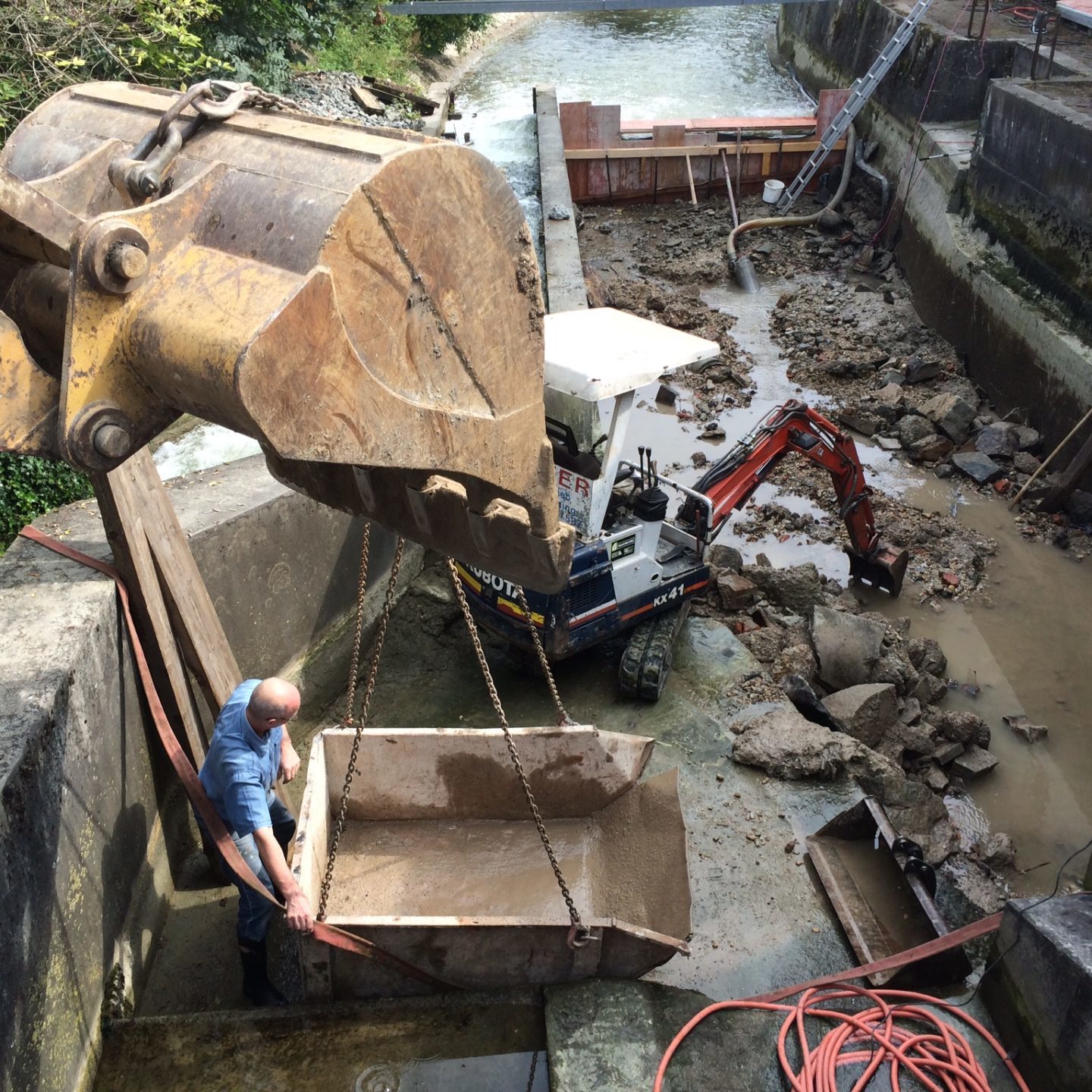 Errichtung der Fischtreppe